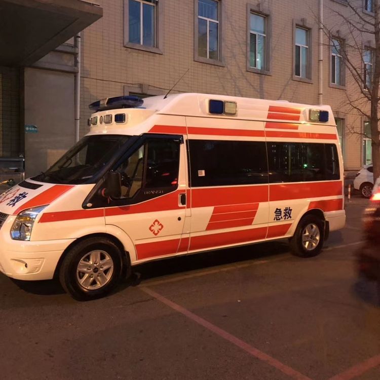 乃东夜间租赁救护车护送病人转院：安全转运的 8 大核心注意事项